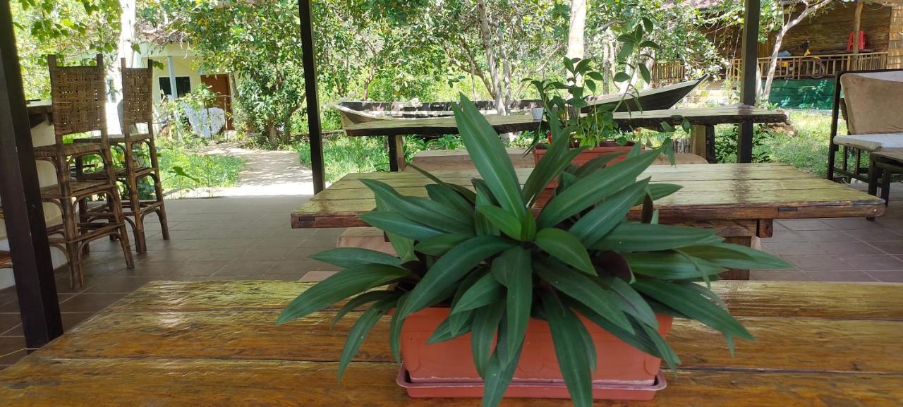 Done Right Hostel Phumi Chrouy Svay Exterior photo